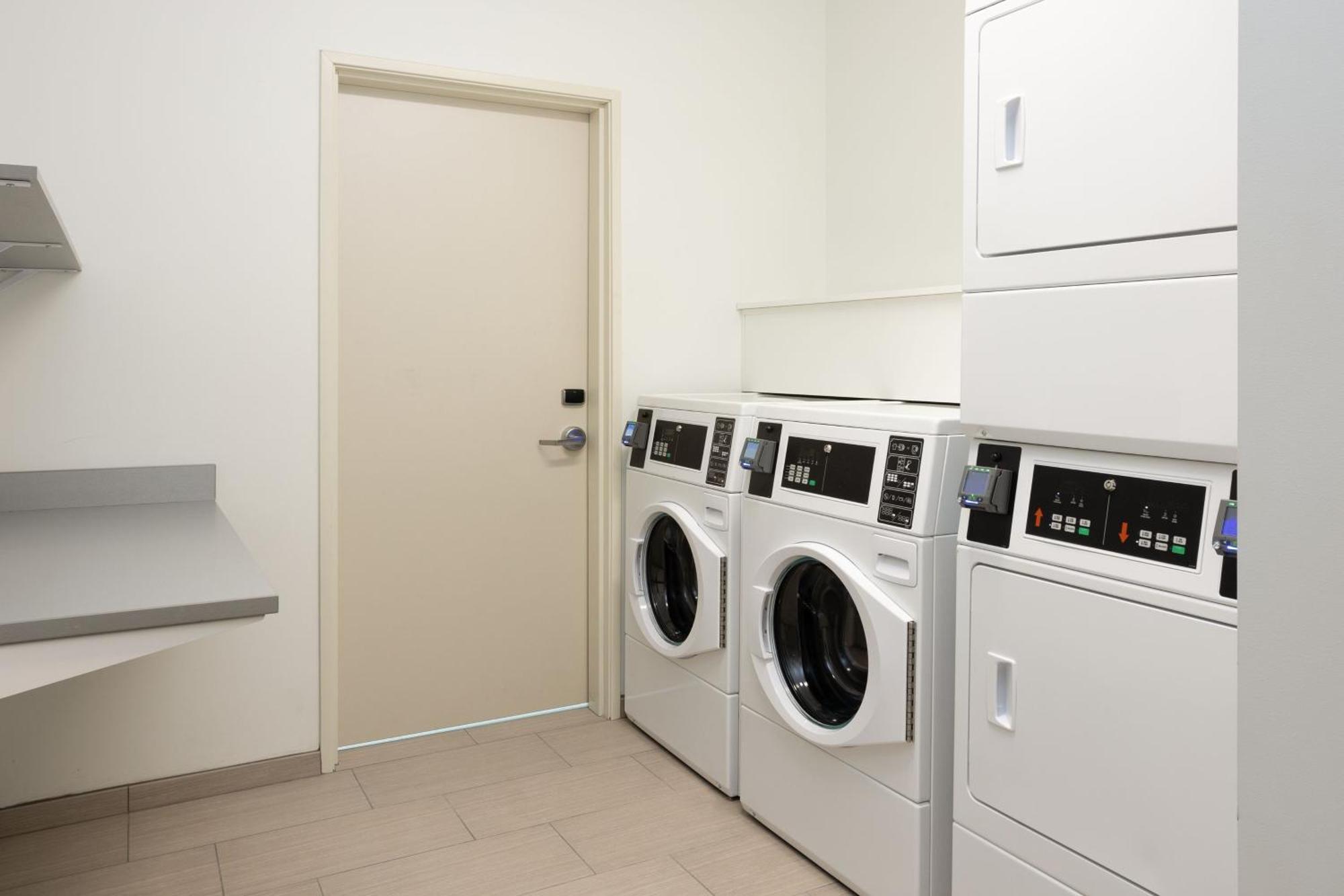 Springhill Suites By Marriott بليسانتون، ألاميدا، كاليفورنيا المظهر الخارجي الصورة